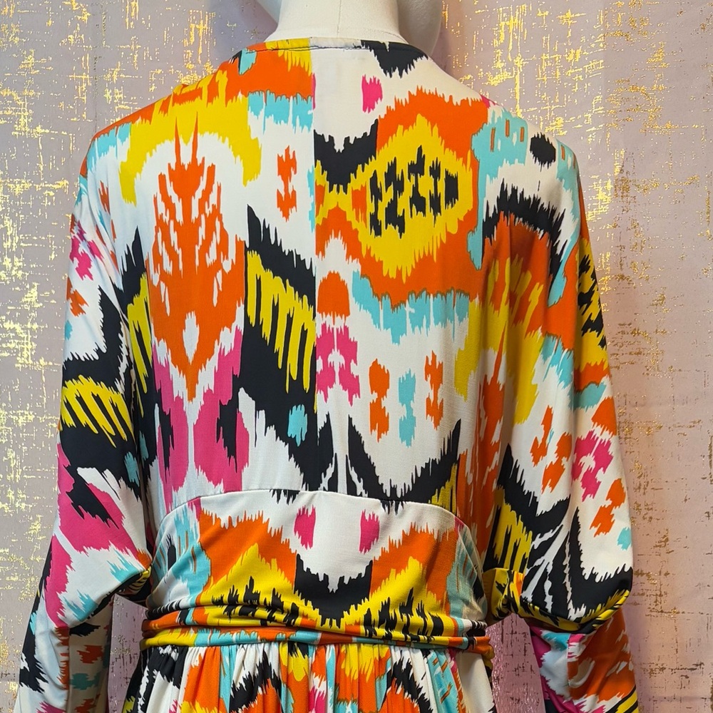 Fashion to Figure Multicolor Abstract Dress - Picture 5 of 10